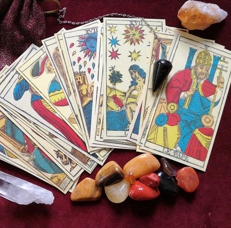 tarot na styczeń, karty tarota